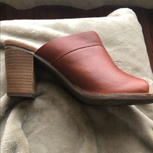 Toms cognac leather women’s mule